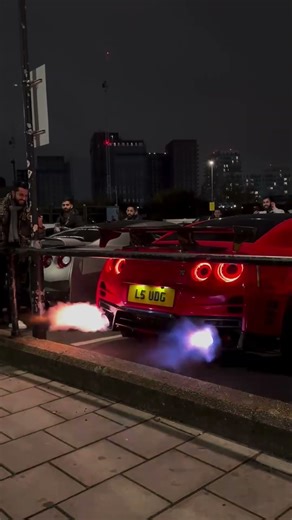 This Nissan GT-R35 Shoots Flames!👀🔥#nissan #gtr35 #nismo #japancars