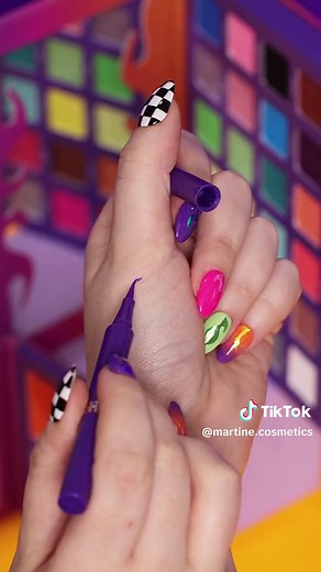 Découvrez la nouvelle collection colorée de Martine Cosmetics ! 🌈