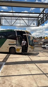 105K views · 5.8K reactions | A capoeira é uma arte e dela eu faço parte, axé 論露‍♂️ #capoeira #capoeiraregional #CulturaBrasileira #mortal #acrobacia #capoeiratreina #motoristadeonibus | Motorista capoeirista | Facebook