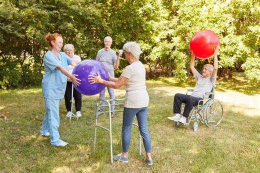 Cele mai eficiente exerciții de recuperare neurologică pentru pacienții post-AVC