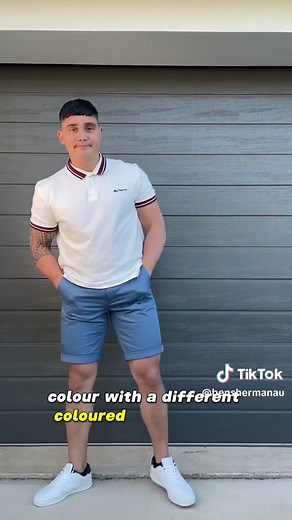 The Sandwich Rule: Matching Outfit with a Twist