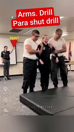 Arms and Para shut drill of military