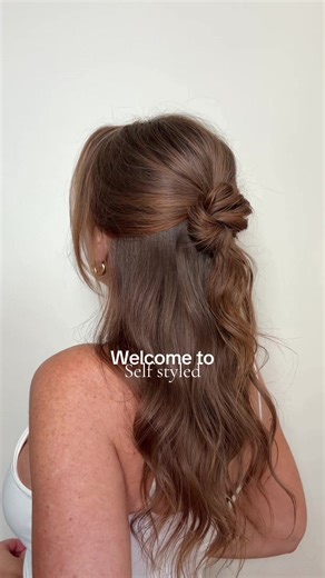 Detailed Guide to Easy Half Updo Hairstyles