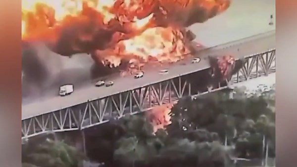 Wild video shows fireball consume Panama Canal’s Bridge of the Americas, killing one