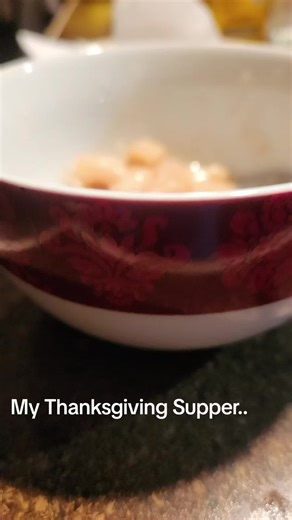 meranda (@merandabarnes)’s videos with A Charlie Brown Thanksgiving - Holiday Music & Sounds