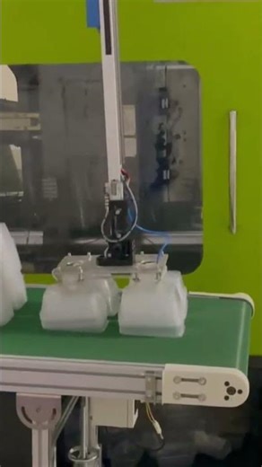 How Bottle Caps Are Made in Seconds 🤯