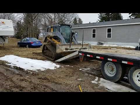 LOADING OUR SKIDSTEER GONE WRONG FAIL