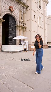 ✨ Plan gastronómico y cultural con las 3B en el Centro de Lima ✨ Si estás buscando qué comer en el Centro de Lima, guarda este plan 👇 Empieza el paseo por la Casa de la Literatura, sigue por el Museo de la Catedral de Lima y camina por la Plaza Mayor de Lima, tres puntos imperdibles del Centro Histórico 📸 Después del recorrido, toca disfrutar de buena comida en el Centro de Lima 😍🍴 📍 Lima 141 es uno de los restaurantes recomendados en el Centro de Lima para almorzar o cenar. Arranca con el 