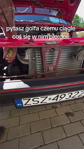 Braki znamion czynu zabronionego – mem o Golfie MK2