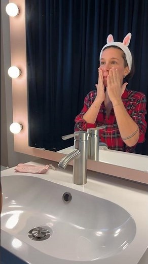 Gua Sha Methode mit Alex von Hejsmile | dm #Shorts