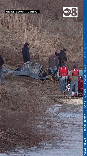A car is recovered from the Ohio River following a deadly crash in Pomeroy. LATEST WEB STORY >>> https://bit.ly/4r8GcLa | WCHS Eyewitness News