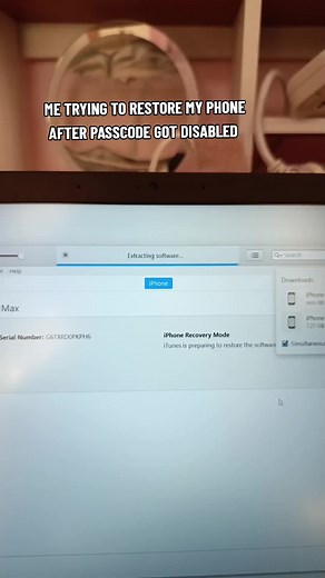 restoring my phone using itunes #iphoneunlocked #restoring #fyp | iphone