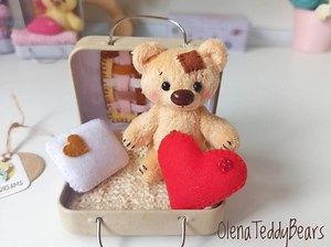 Miniature Plush Bear in Suitcase: Handmade Travel Playset - Etsy