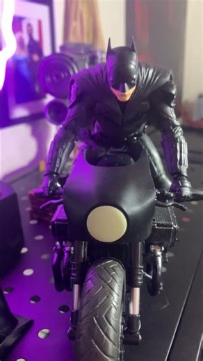 DC Multiverse batcycle from the Batman by McParland toys