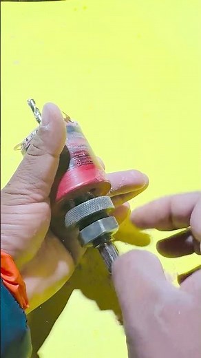 Genius Hack: Remove Stuck Wood from Hole Saw Bit in Seconds! 🔨