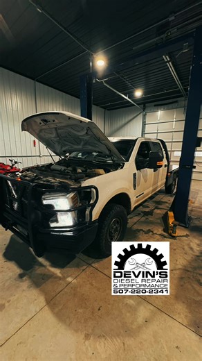 2018 ford in for front turn signal lights and side marker lights not working! Found broken wires and faulty bulbs replaced the harness and installed new bulbs The work rig was due for a oil change so she got serviced will fill synthetic oil and some Lucas additive for the timing chain! Contact me with your repairs! #fyp #powerstroke #ford #lights #f150