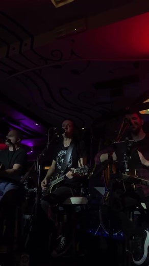 Dust in the wind - Kansas | Unplugged Cover @ flou cafe pub - Rhodes