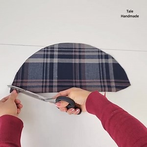 9.3K views · 22 reactions | Clever trick to sew reversible hat Teil 2 | DIY Tips Tale | Facebook