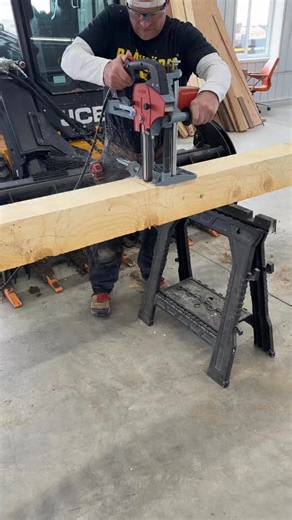 The @mafellusa chain mortiser doing what it does best @mafell.global | The Dusty Lumber Co.