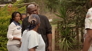 27K views · 273 reactions | It's giving do not mess with my mom and sister來﫣tonight on #GoldDiggers at 10PM. | e.tv | Facebook