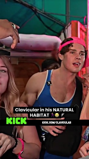 Clavicular in his NATURAL HABITAT🕺😭 #clavicular #clav #springbreak #streamers