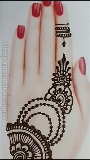 #MehndiShorts#EasyFeetMehndi#FootMehndiDesign #SimpleMehndi #MehndiShorts #Mehndi2025#BeginnerMehndi