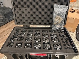 Lot of 30 vertex standard vx-261 Radios with case | eBay