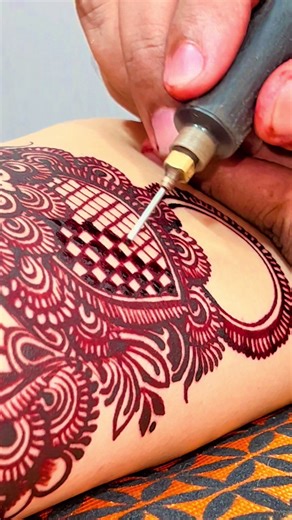 Stunning Pakistani Mehndi Designs for Weddings