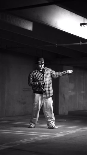 Armando Decoy Munoz | Switched to alien mode 👽 #decoymunoz | Instagram