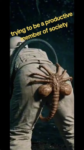 Xenomorphs and Facehuggers: Hilarious Society Fails