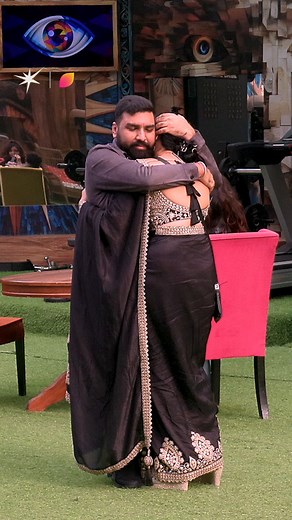 4.7M views · 105K reactions | Ghar mein khushi ka mahaul hai chaaya, Tanya se milne unka bhai hai aaya! 凉 Dekhiye #BiggBoss19, Mon-Sun raat 9 baje JioHotstar aur 10:30 baje #Colors par. #Vaseline #AppyFizz Danube Properties #Vzy {BB, Bigg Boss, BB19, Bigg Boss 19} Gaurav khanna Tanya Mittal Ashnoor Kaur Kunickaa Sadanand #PranitMore Amaal Mallik shehbazbadesha Malti Chahar | COLORS TV | Facebook