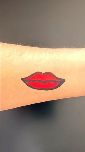 Red Lips Tattoo Drawing #lipsdrawing #redlips #tattoos