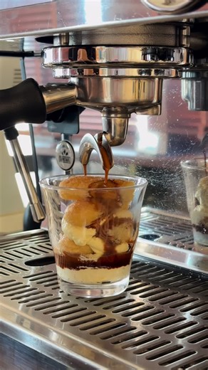 Enjoy sweet 😋#cafechiangmai #undostudio