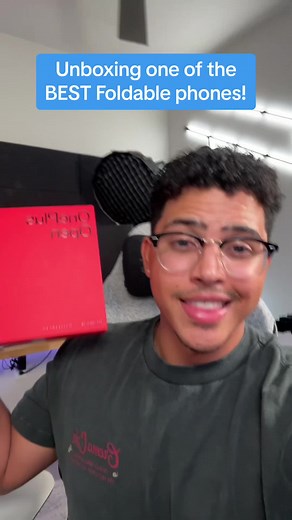 OnePlus is back!! #android #unboxing #techtok #tech #techgadgets #android #oneplus #oneplusopen #milesabovetech