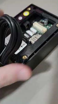 How to install antenna or high gain antenna on to nayax touch screen reader on vending machine.