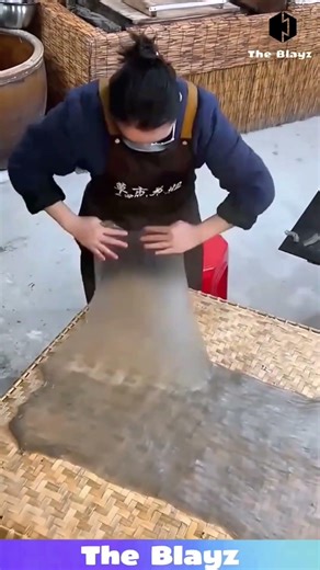 Giant Food Art! Women Spread Flavorful Paste Around Massive Trays!🍲#foodfactory #traditional