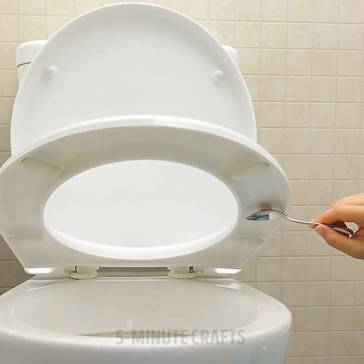 2.8M views · 13K shares | Self care tips any girl will find useful. ;) | 5-Minute Crafts | Facebook