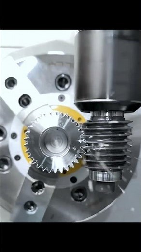 Mastering Gear Hobbing: Precision Spline Shaft Manufacturing for Power Systems | LS Manufacturing