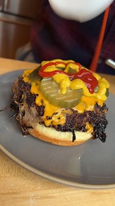 Smash burgers made easy with the all-new Griddle Press from Breeo. #USAMade #smashburger #recipe | Breeo