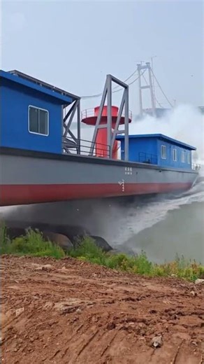 Launching a mega Barge Deck