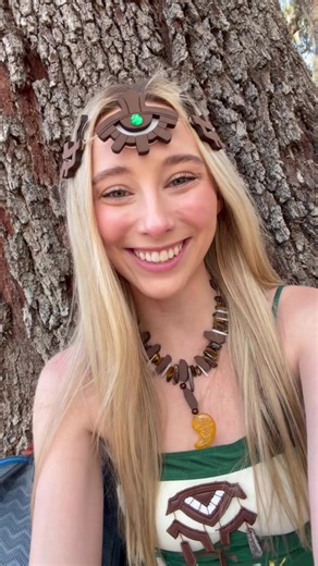 the shape and structure of feathers make flight possible, acting like natural wings and airfoils