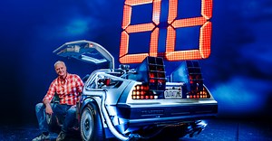 How Tim Hatley Made Back to the Future's DeLorean Drive 88 Miles Per Hour On Stage