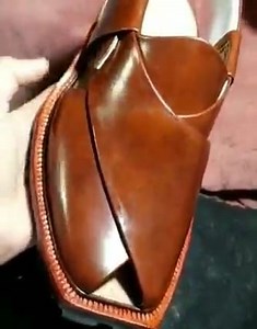 1.1K views · 37 reactions | Live Video New Arrivals 2021 Product Code: 092331 Norozi Chappal 100% Original Italian Leather Chappal Available size: 6, 7, 8, 9, 10, 11, 12, 13 For more information call or WhatsApp here: 0333 5742086 OR 0305 5102308 Website: www.peshawarichappals.pk Follow this link to join our WhatsApp group: https://chat.whatsapp.com/EhsWhk2WG7MDuotpxZrsfV | Peshawari Chappal Pakistan | Facebook