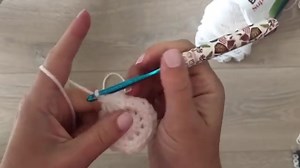 Crochet Snowman Heads - Repeat Crafter Me