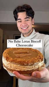 Ahmad Anber on Instagram: "Ramadan ist wahrscheinlich der umsatzstärkste Monat von Lotus, es führt also kein Weg an einem leckeren Biscoff Cheesecake vorbei 😮‍💨 Folgt für mehr Rezepte aus aller Welt 😎 Zutaten: - 1 Packung Biscoff Lotuskekse (250 gr) - ⁠80 gr geschmolzene Butter - ⁠650 gr Frischkäse - ⁠2 gehäufte EL Biscoff Creme - ⁠1 Schuss Vanille - ⁠130 gr Puderzucker - ⁠Ein halbes Glas Biscoff Creme 1. 200 gr der Lotuskekse feinmixen und mit der geschmolzenen Butter vermischen 2. ⁠Die Keks