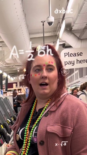 Scanning items while people are checking 😅 #prank #fyp #foryou #foryoupage #fypシ #funny #comedia #viral