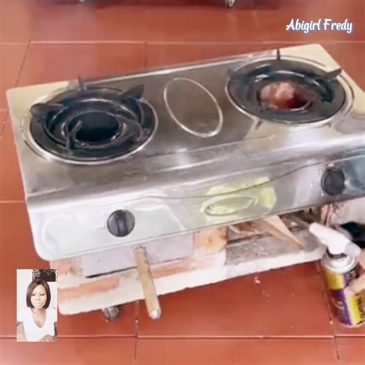 How to make a woodstove from old gas stove. 🎥(PENPEN VN1) #creative #creativity #nigeria #diy #woodstove #abigirlfredy | Abigirl fredy
