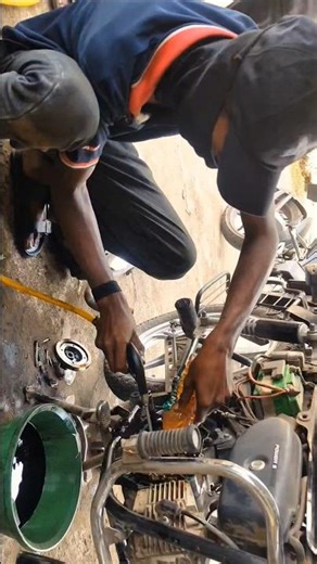 splendor engine problem | #shorts #splendor #bike