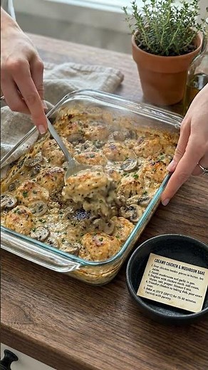 Creamy Garlic Mushroom Chicken Casserole #easyrecipe #recipe#avasdailydishes #dinnerideas #foodie