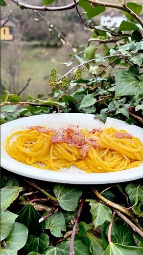 Authentic Carbonara 🍝 | No Cream, Just Perfection